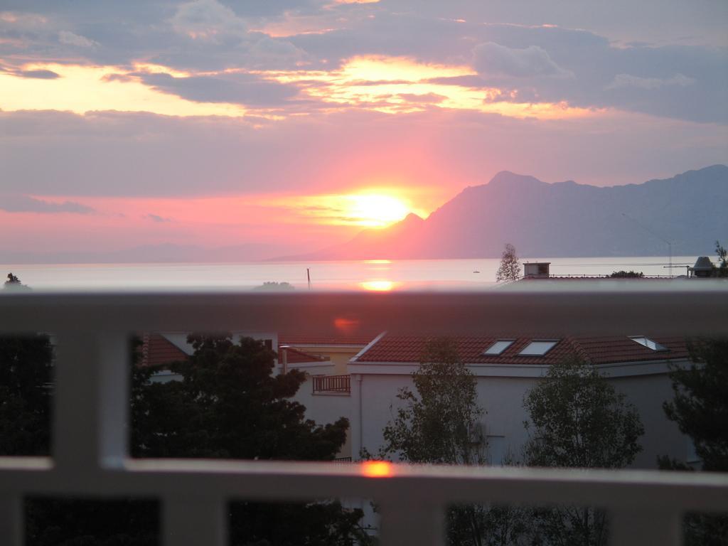 Apartment Tija Makarska Esterno foto